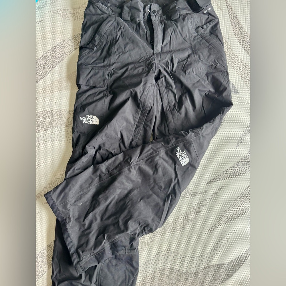 The North Face Black Snow Pants - Picture 3 of 4